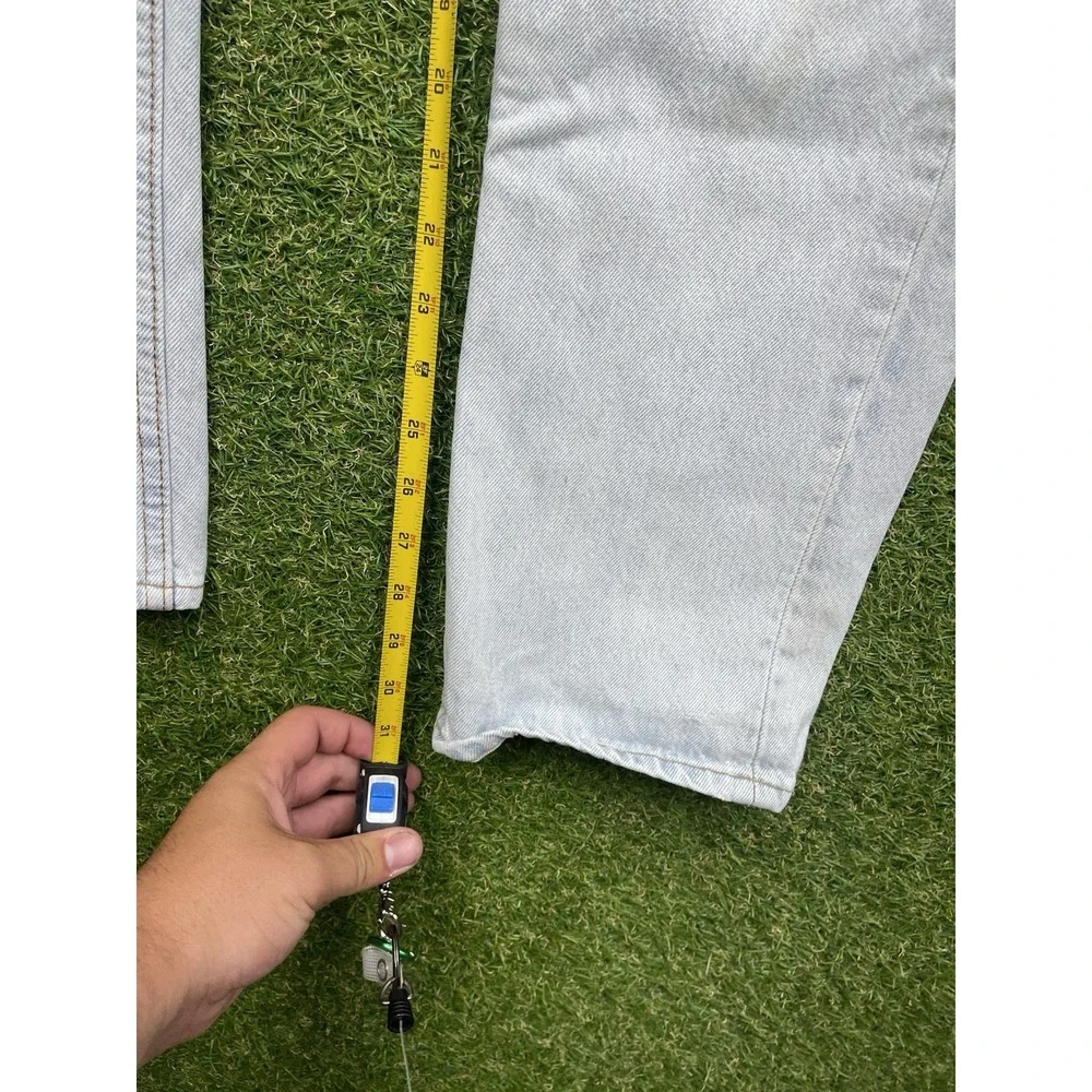 Levis shop confidence